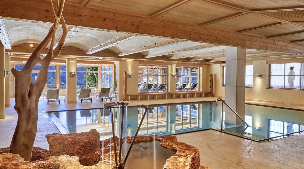 Hotel con piscina panoramica sulle Dolomiti: Sporthotel Panorama