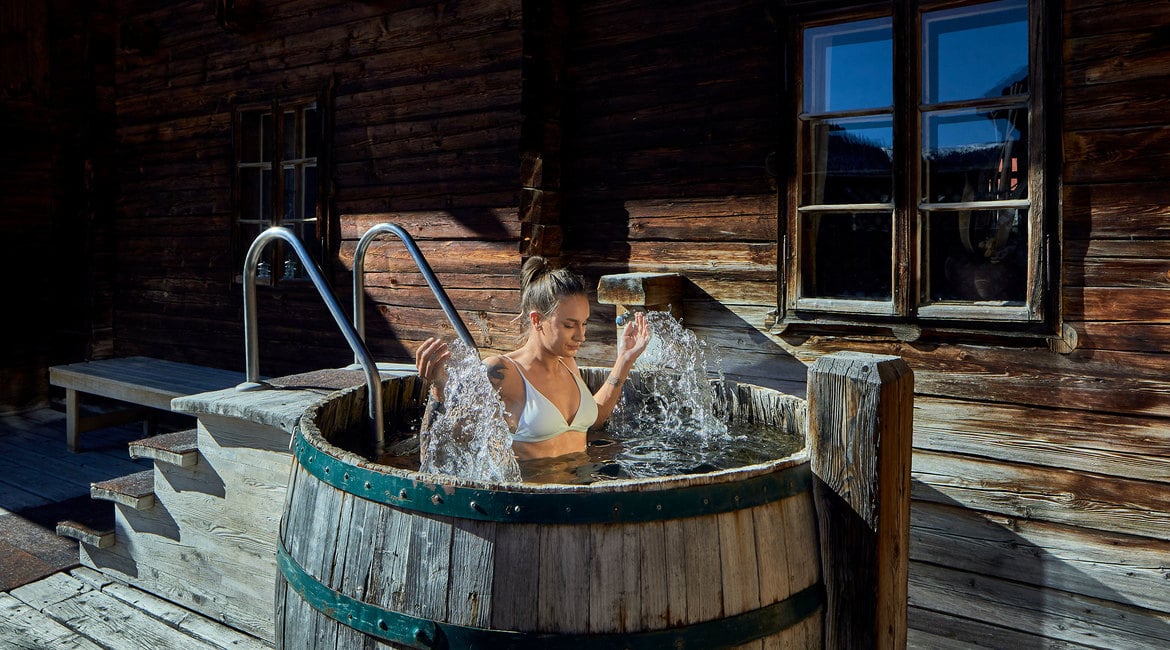 Hotel con piscina panoramica sulle Dolomiti: Sporthotel Panorama